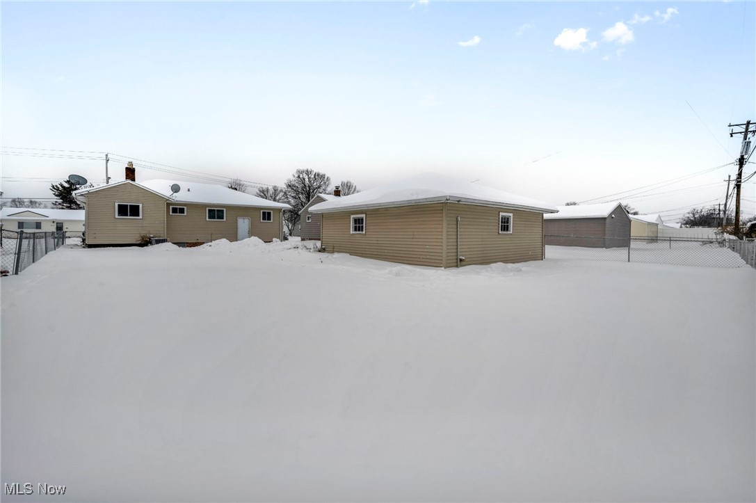 30051 Forestgrove Road Willowick, OH 44095 - Photo 41 of 47