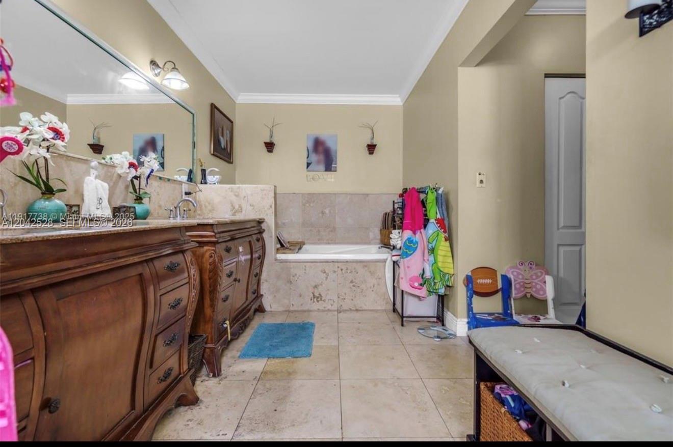 3135 Southwest 80th Avenue Miami, FL 33155 - Photo 31 of 52