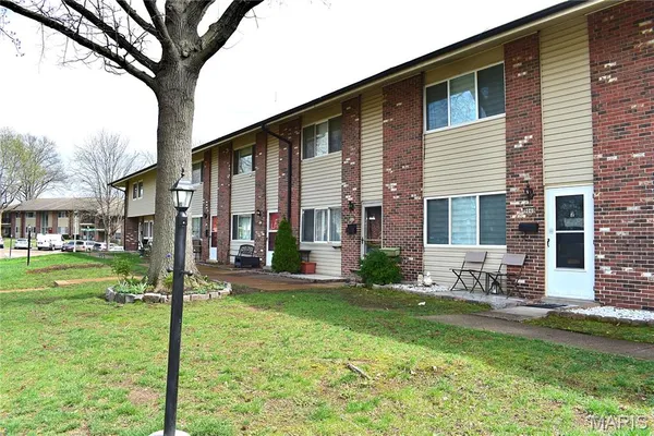 $143,900 | 9038 Villaridge Court, St. Louis, MO 63123