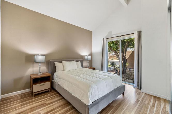 142 Lakeshore Drive Rancho Mirage, CA 92270 - Photo 23 of 37 genMid.219078776_29_1