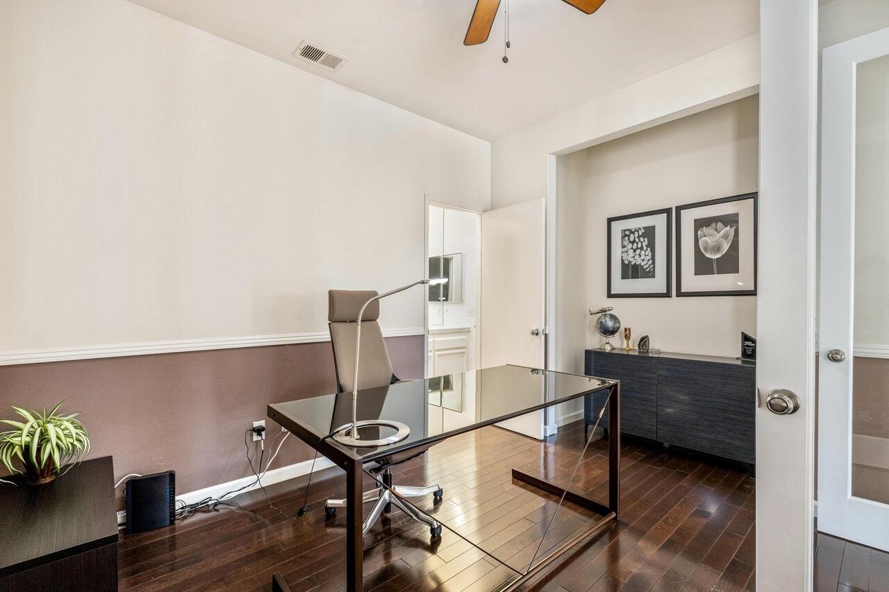 142 Lakeshore Drive Rancho Mirage, CA 92270 - Photo 28 of 37 219078776_33_1