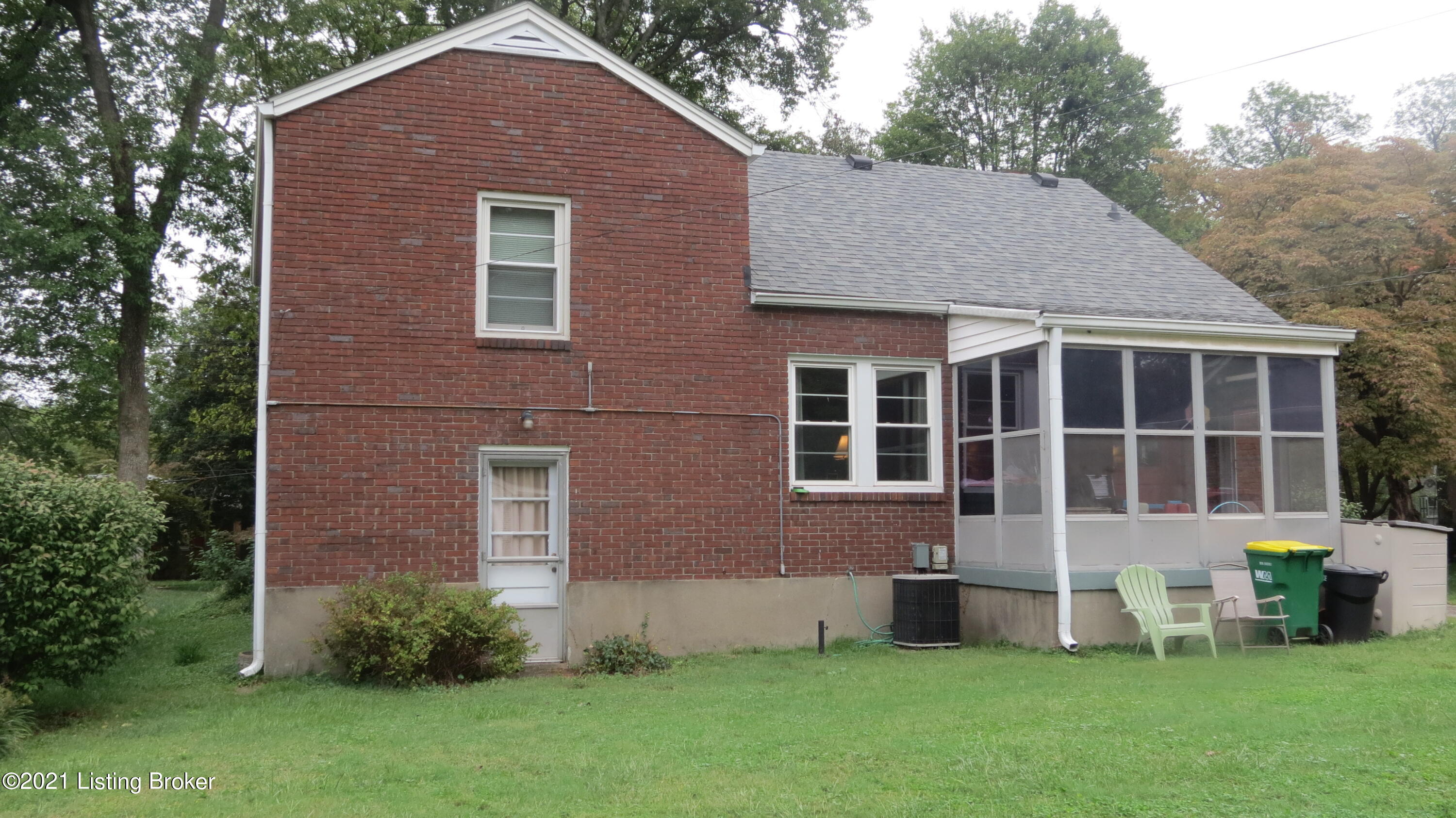 3216 Chickadee Road Louisville, KY 40213 - Photo 22 of 24 IMG_7780