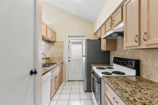 $222,900 | 7530 Lemma Drive, Houston, TX 77041