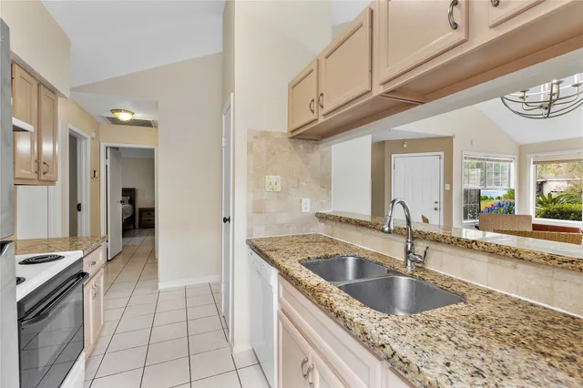 $222,900 | 7530 Lemma Drive, Houston, TX 77041