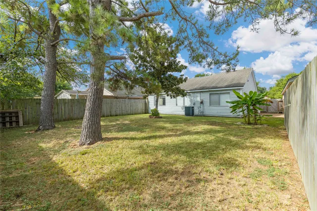 $222,900 | 7530 Lemma Drive, Houston, TX 77041