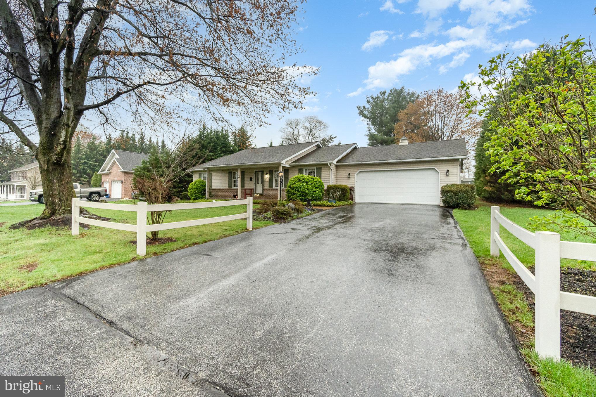 9 Grouse Trail Fairfield, PA 17320 - Photo 2 of 29