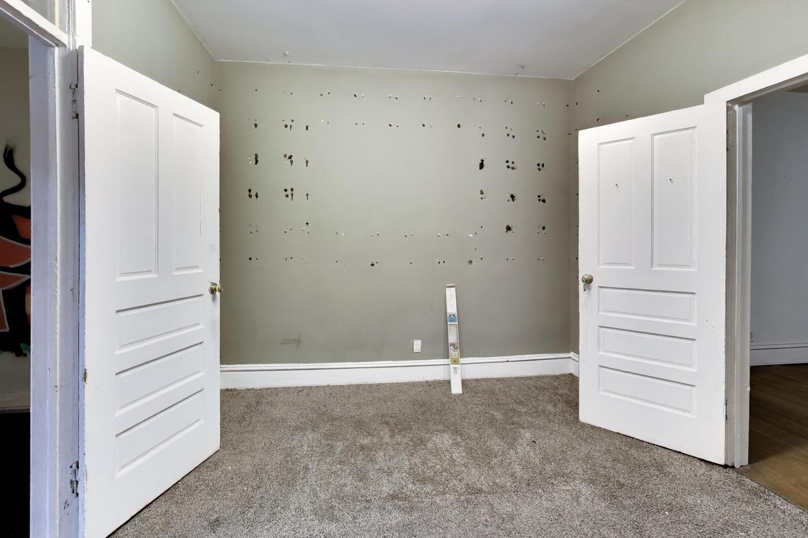 4505 South Indiana Avenue Chicago, IL 60653 - Photo 21 of 31 a view of an empty room