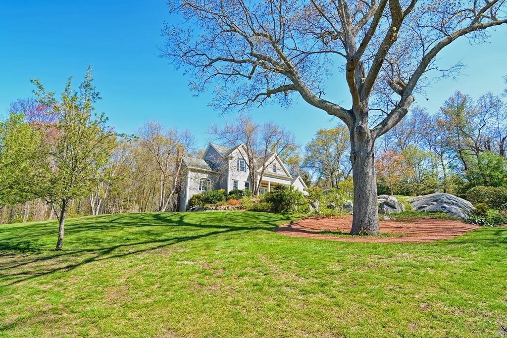 46 Jennings Road Holliston, MA 01746 - Photo 8 of 42 Gallery Image 8