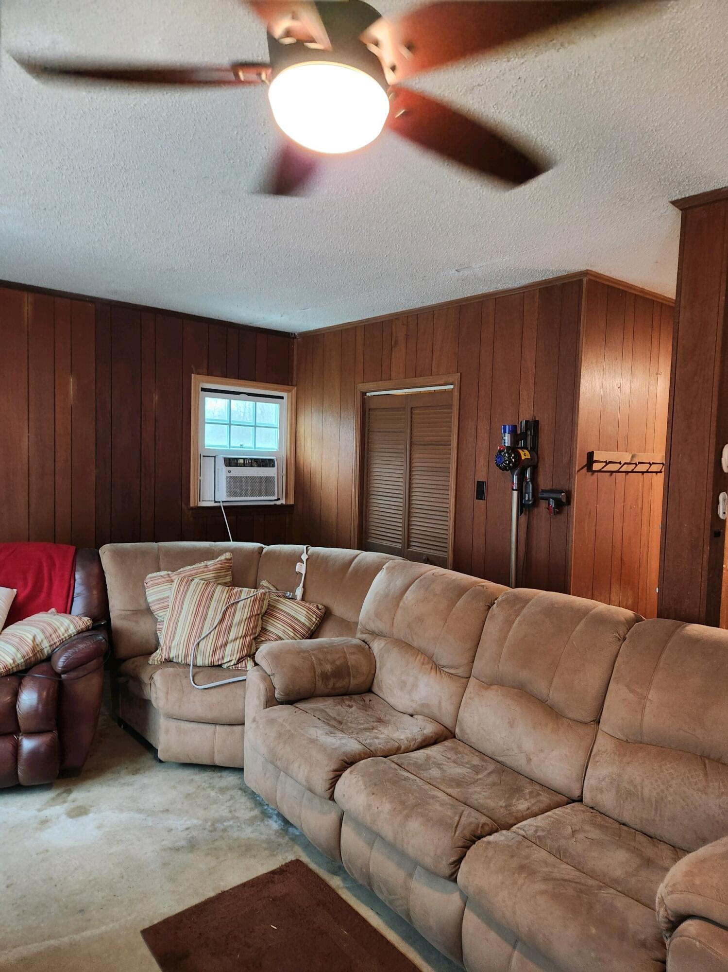 1433 Smyly Road Ruffin, SC 29475 - Photo 23 of 31 20240212_104614