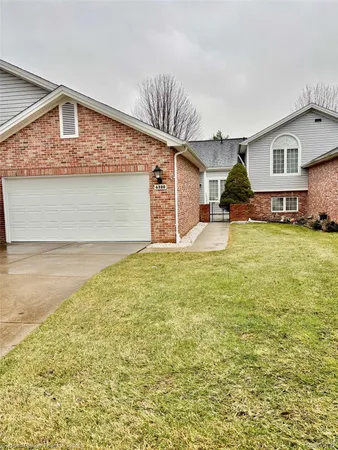 $173,900 | 6320 Squire Lake Drive, Flushing, MI 48433