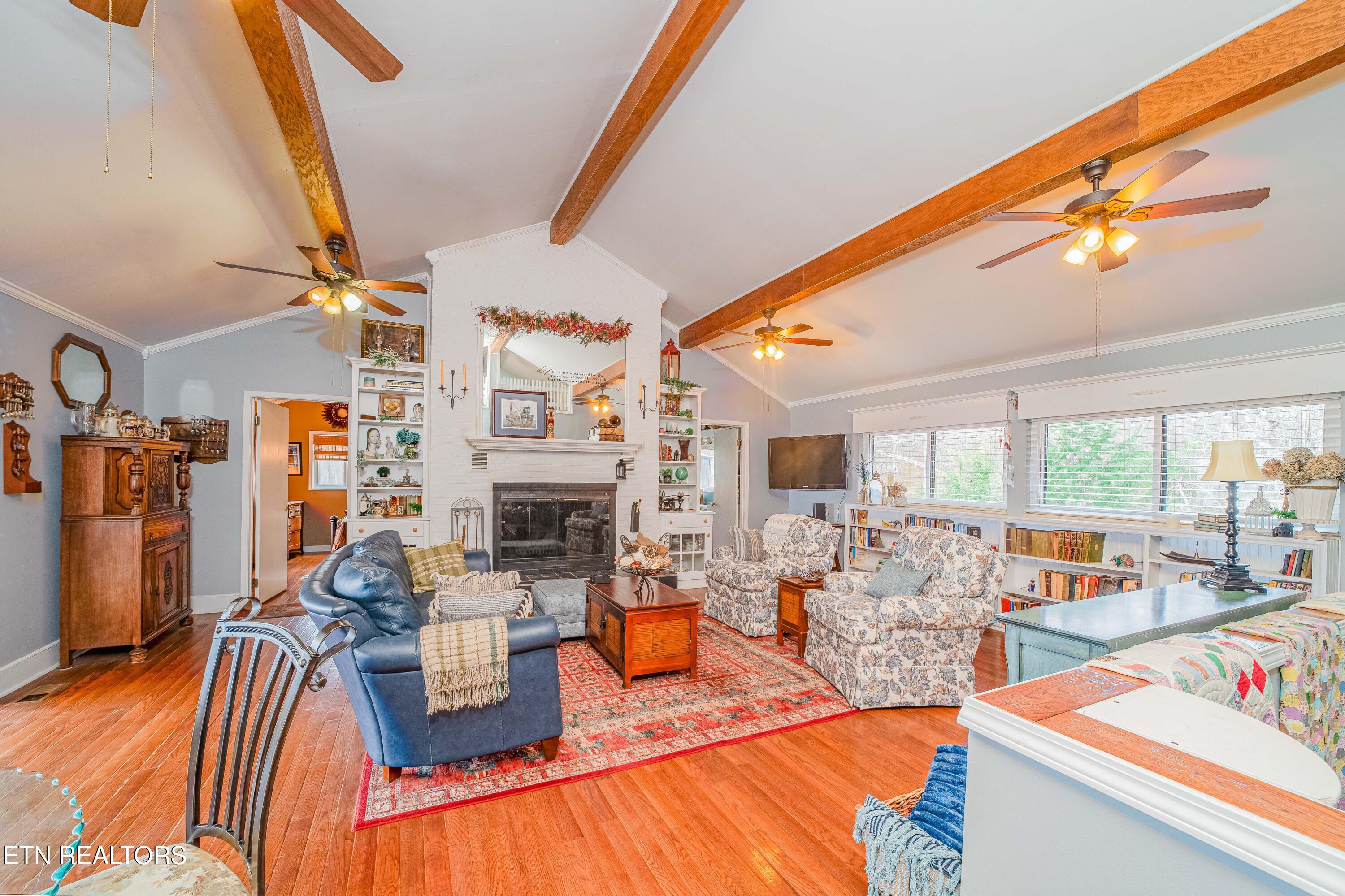 1449 Bucks Point Way Dandridge, TN 37725 - Photo 15 of 57 Dandridge-Home-54