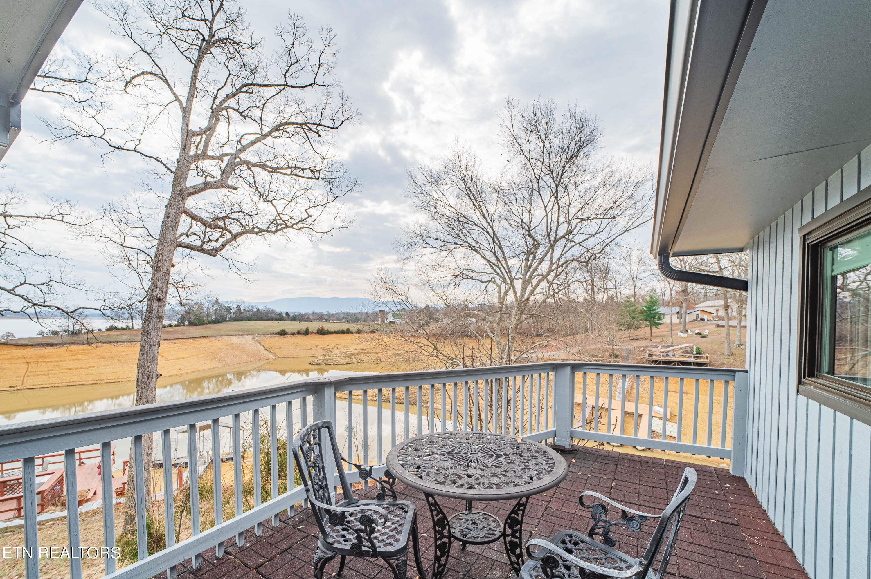 1449 Bucks Point Way Dandridge, TN 37725 - Photo 27 of 57 Dandridge-Home-36