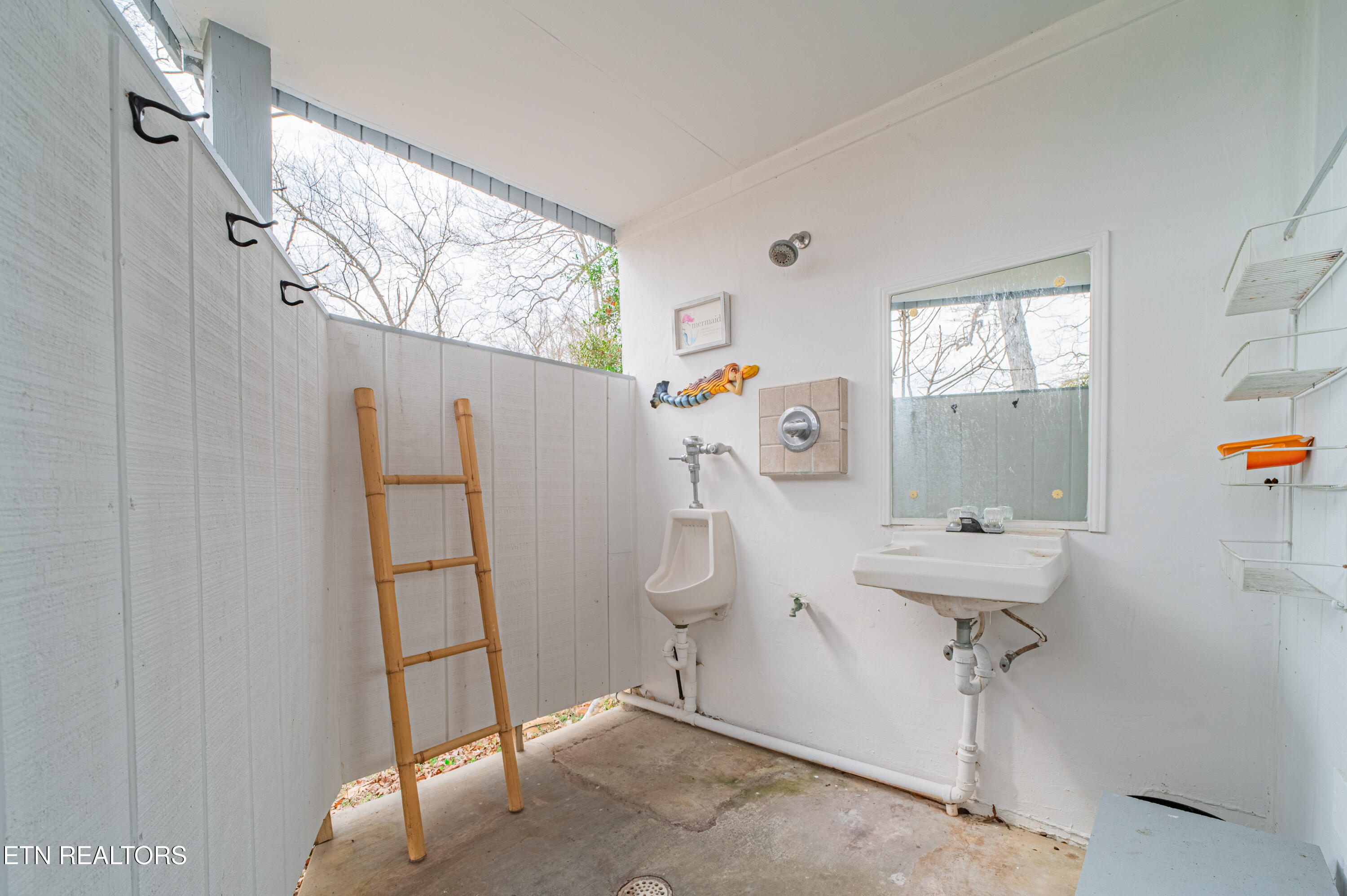 1449 Bucks Point Way Dandridge, TN 37725 - Photo 49 of 57 Dandridge-Home-68