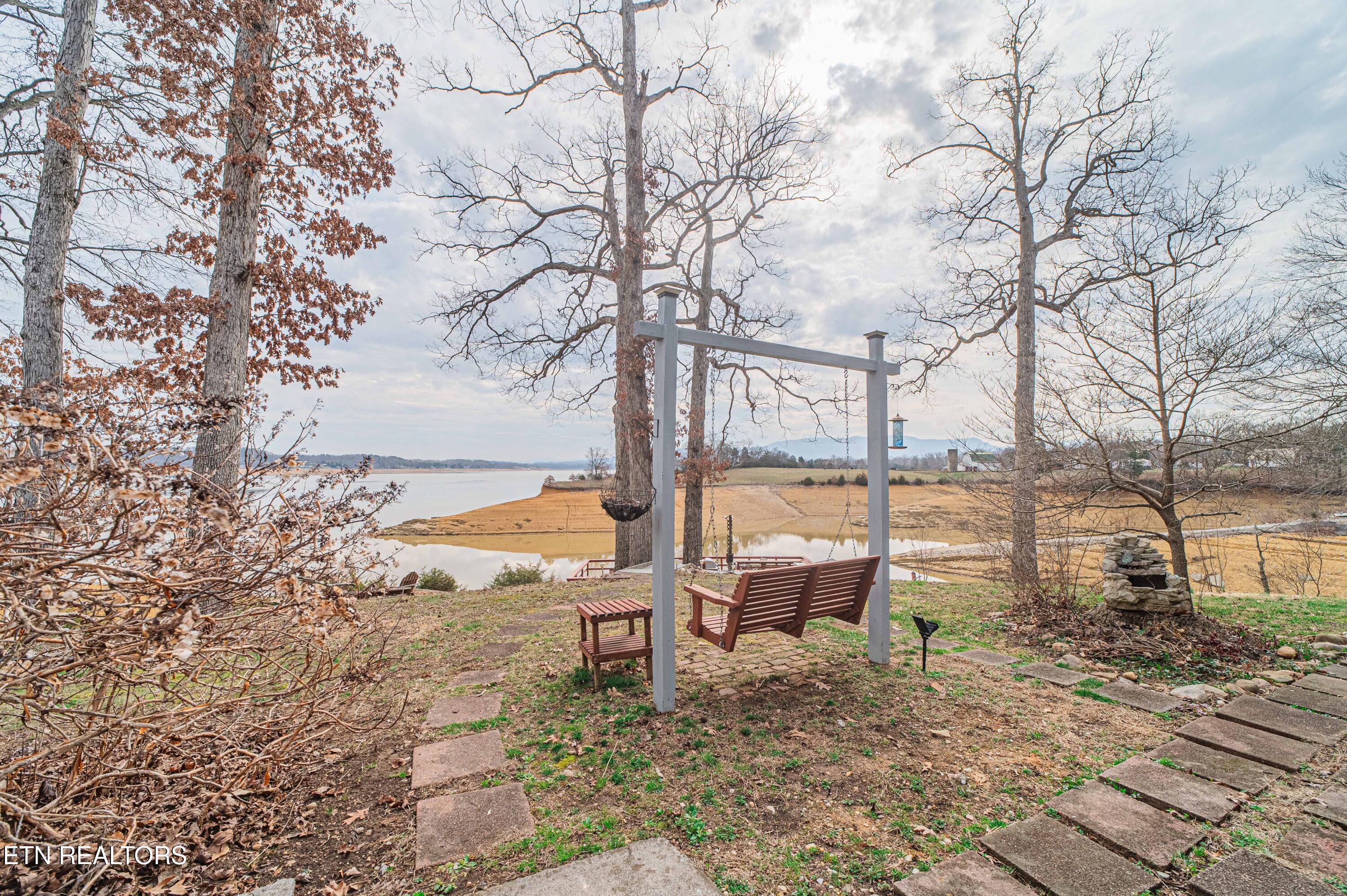 1449 Bucks Point Way Dandridge, TN 37725 - Photo 8 of 57 Dandridge-Home-9