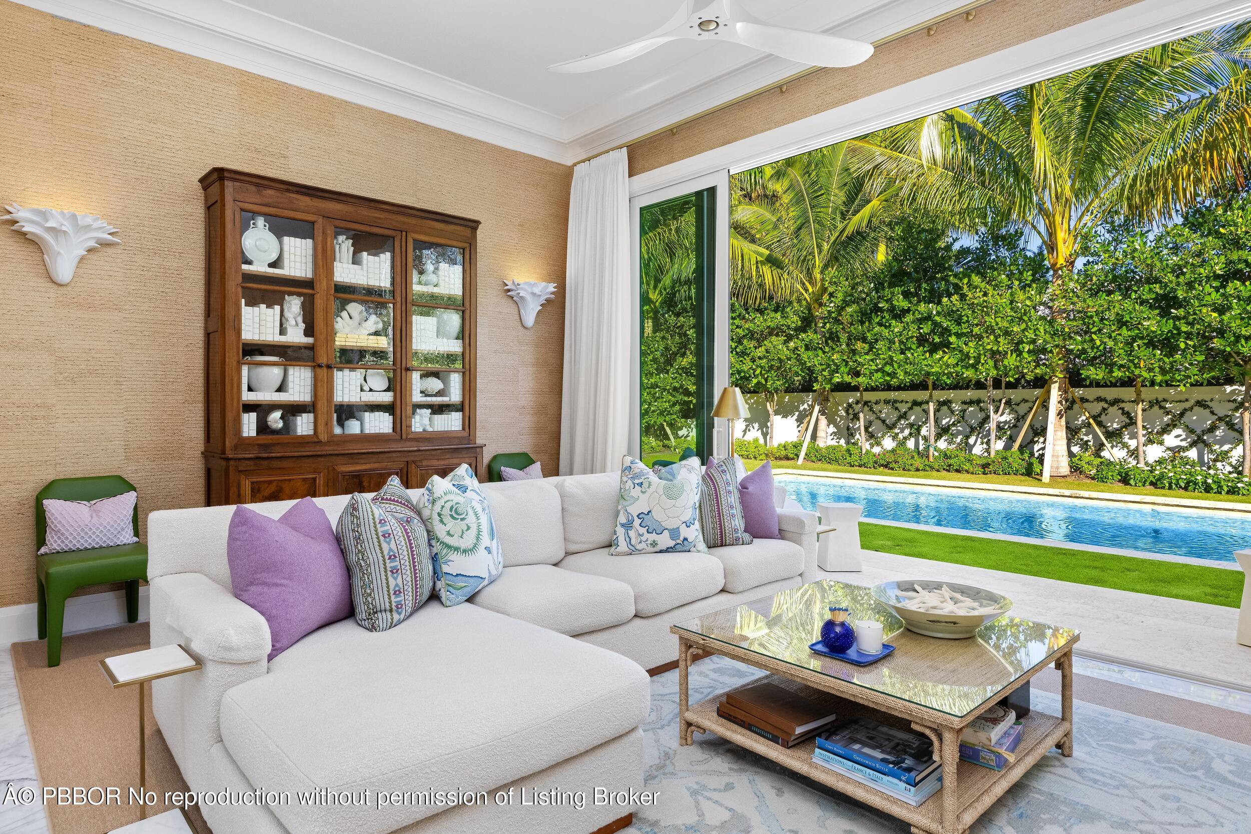 309 Chapel Hill Road Palm Beach, FL 33480 - Photo 11 of 50 Family Room