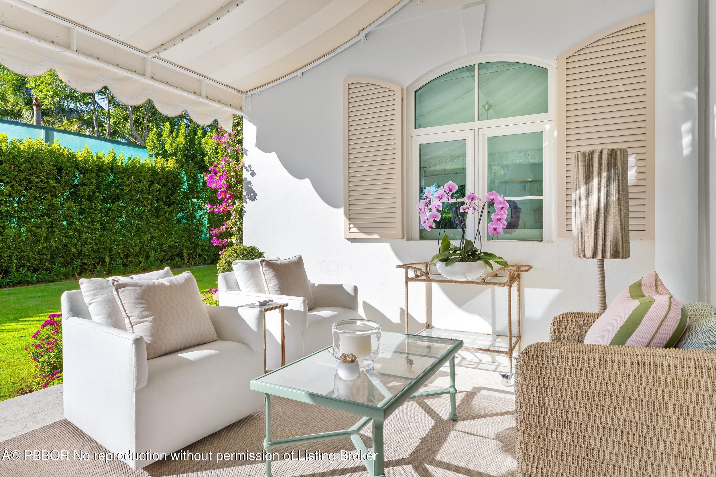 309 Chapel Hill Road Palm Beach, FL 33480 - Photo 43 of 50 Patio