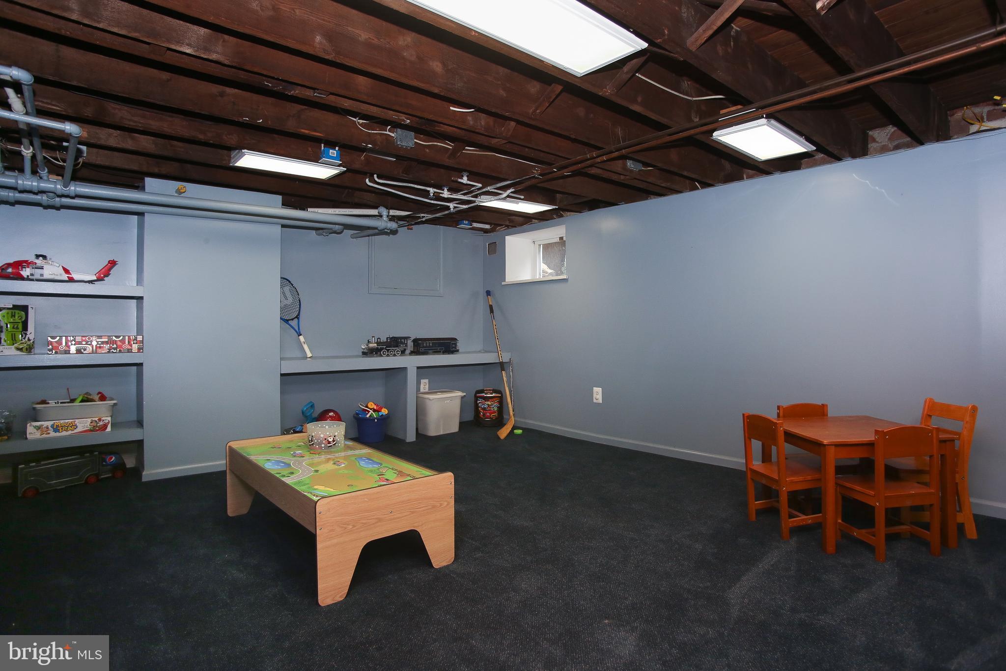213 Hewett Road Wyncote, PA 19095 - Photo 17 of 40 Finished basement