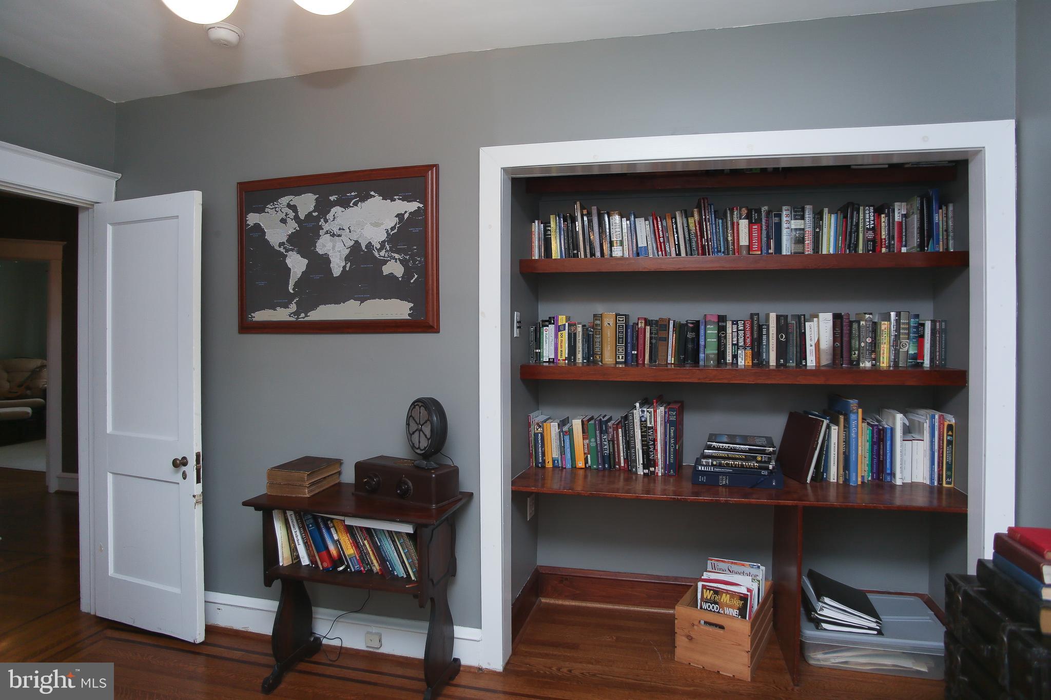 213 Hewett Road Wyncote, PA 19095 - Photo 20 of 40 Bedroom #1