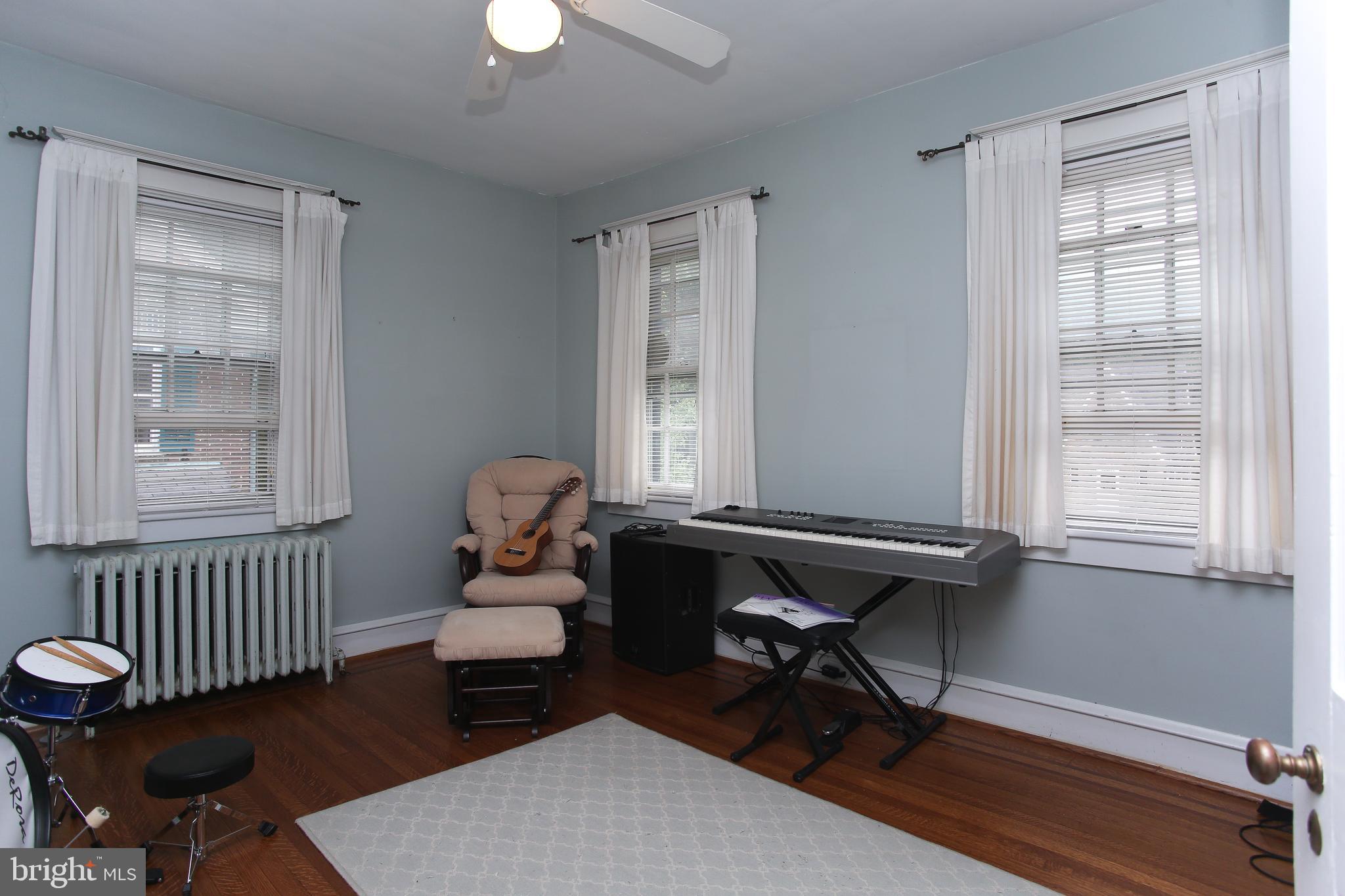 213 Hewett Road Wyncote, PA 19095 - Photo 25 of 40 Bedroom #2