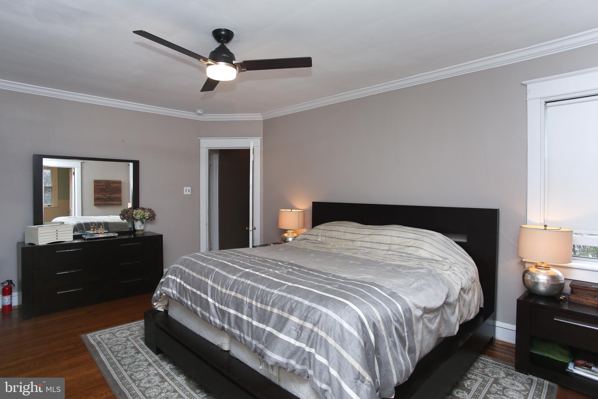 213 Hewett Road Wyncote, PA 19095 - Photo 28 of 40 Primary bedroom
