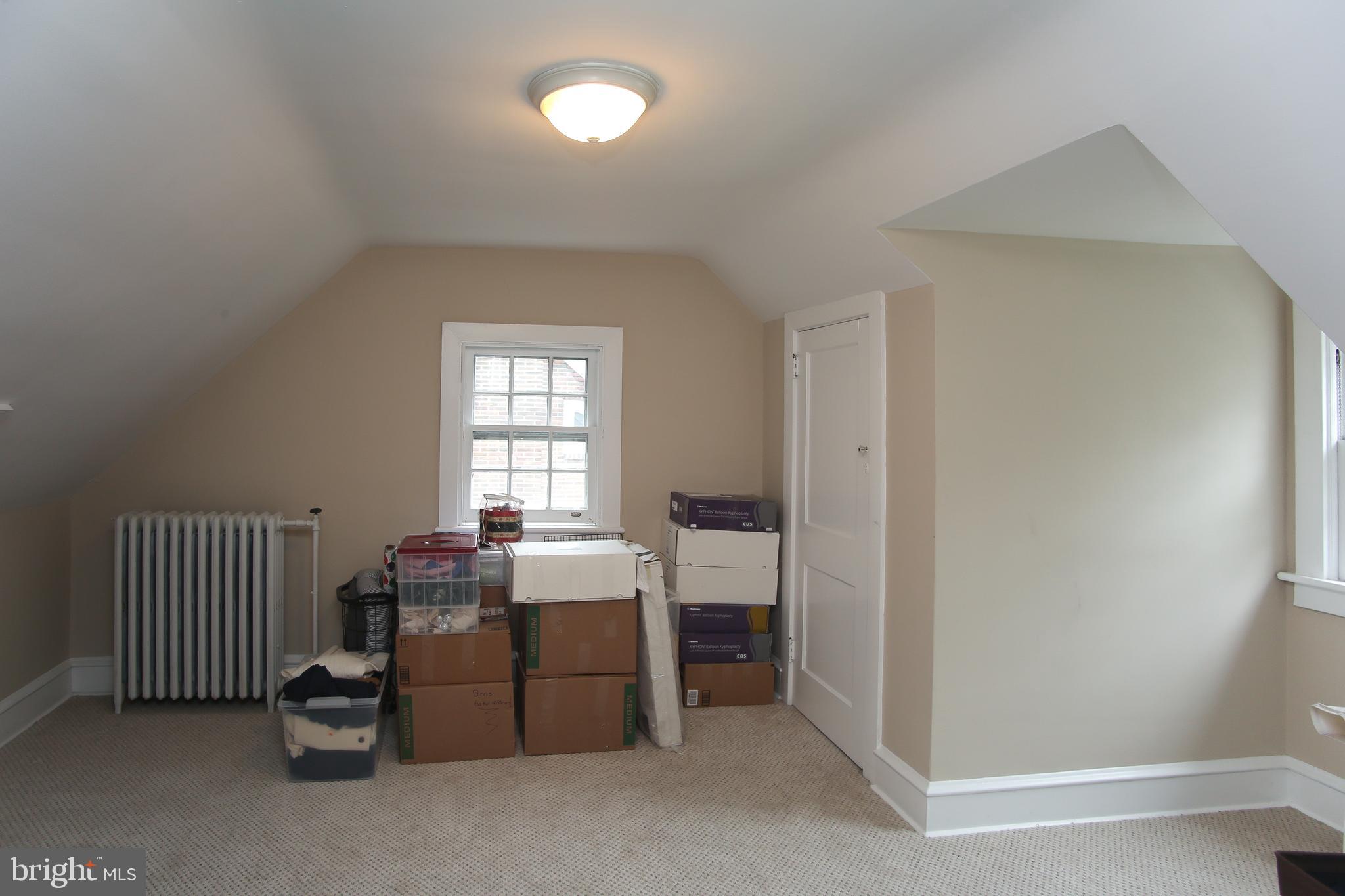 213 Hewett Road Wyncote, PA 19095 - Photo 32 of 40 Bedroom #6 (3rd floor)
