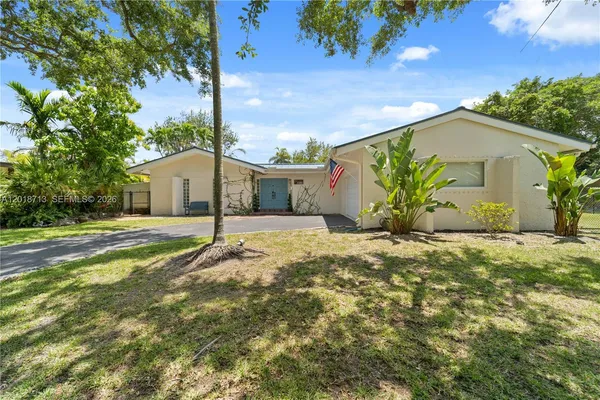 $6,000 | 8380 Southwest 186th Street, Cutler Bay, FL 33157