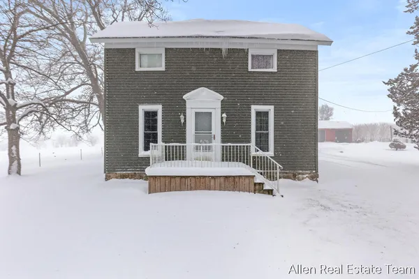 $409,000 | 1224 102nd Avenue, Plainwell, MI 49080