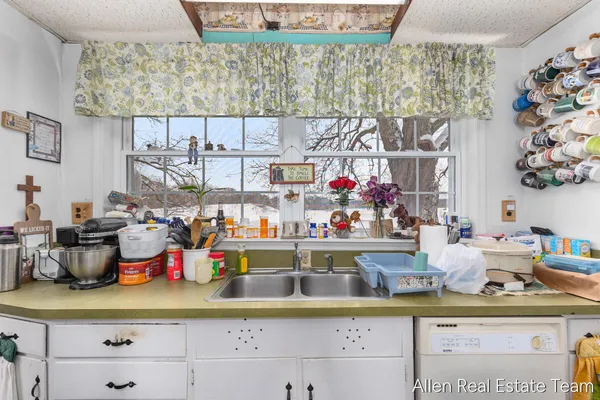 $409,000 | 1224 102nd Avenue, Plainwell, MI 49080