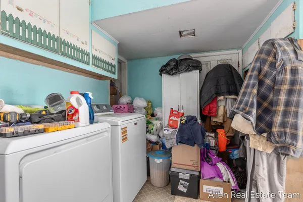 $409,000 | 1224 102nd Avenue, Plainwell, MI 49080