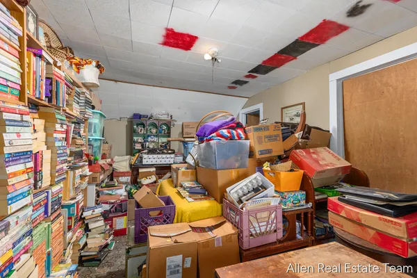 $409,000 | 1224 102nd Avenue, Plainwell, MI 49080