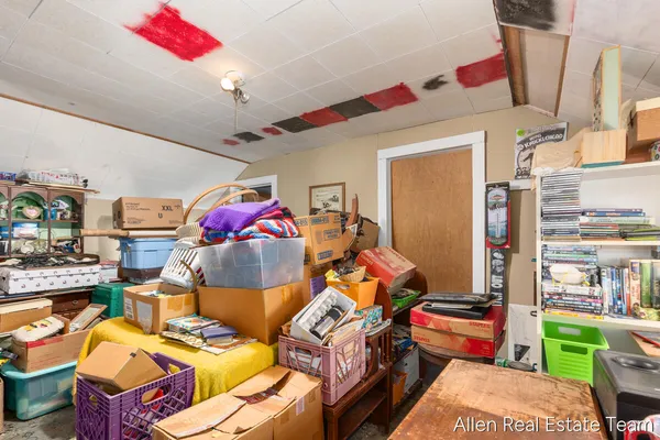 $409,000 | 1224 102nd Avenue, Plainwell, MI 49080