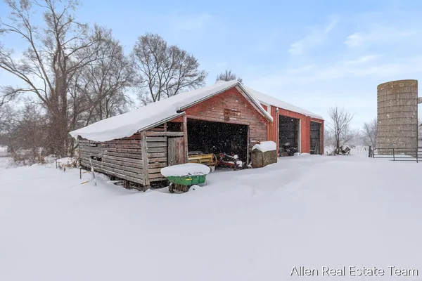 $409,000 | 1224 102nd Avenue, Plainwell, MI 49080
