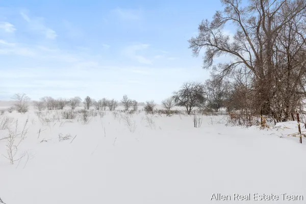 $409,000 | 1224 102nd Avenue, Plainwell, MI 49080