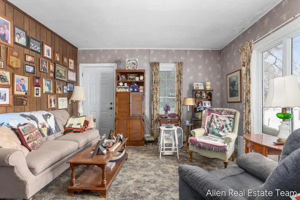 $409,000 | 1224 102nd Avenue, Plainwell, MI 49080