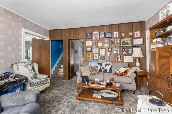 $409,000 | 1224 102nd Avenue, Plainwell, MI 49080