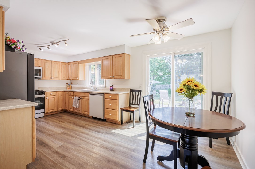 50 Interlaken Road Greece, NY 14612 - Photo 8 of 30