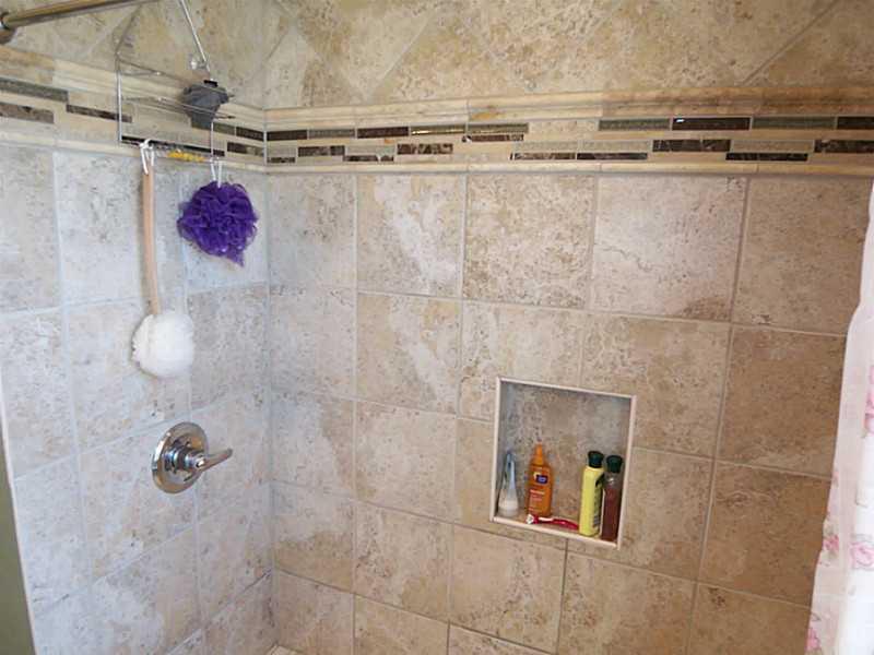 5213 West County Line Road Greenwood, IN 46142 - Photo 14 of 24 Gallery Image 14