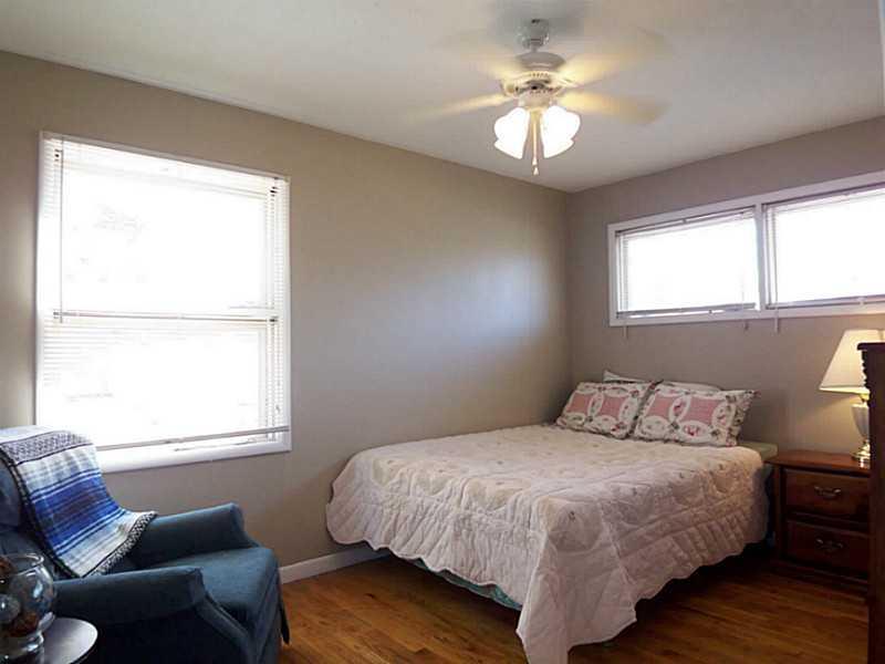 5213 West County Line Road Greenwood, IN 46142 - Photo 16 of 24 Gallery Image 16