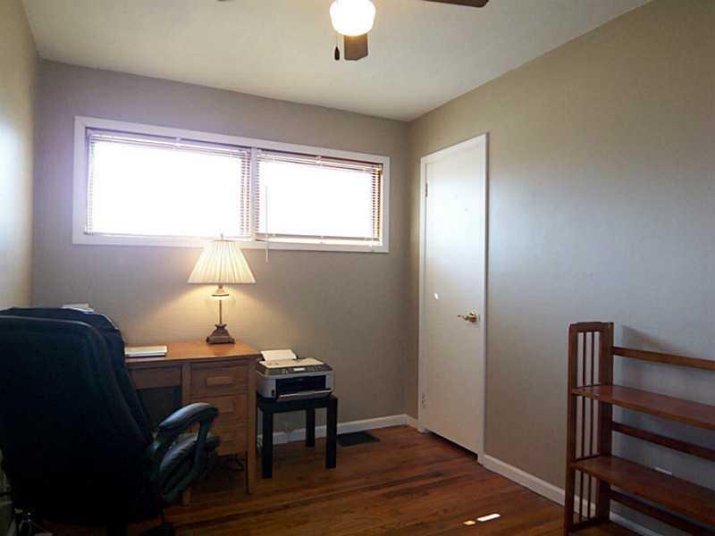 5213 West County Line Road Greenwood, IN 46142 - Photo 20 of 24 Gallery Image 20