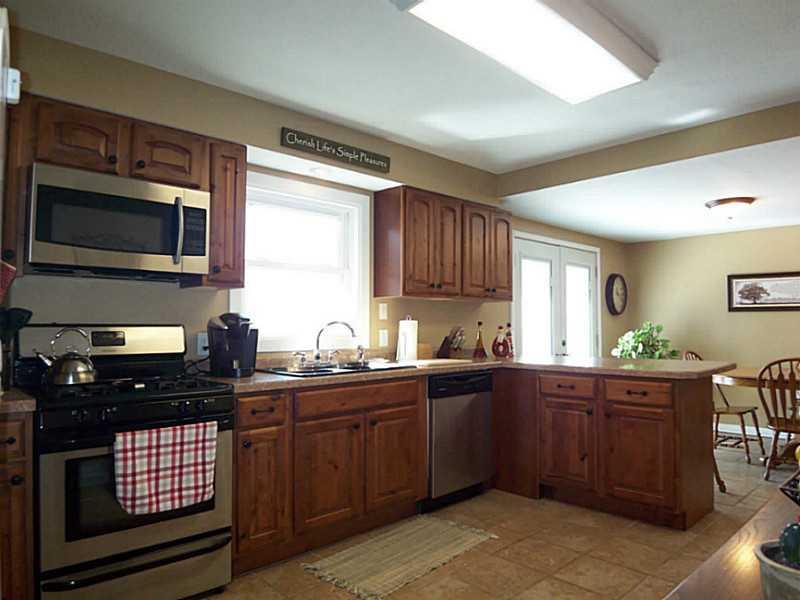 5213 West County Line Road Greenwood, IN 46142 - Photo 10 of 24 Gallery Image 10