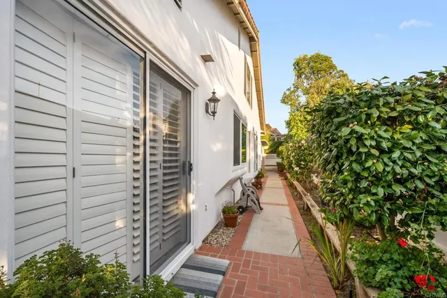 $1,099,999 | 4908 Keos Way, Oceanside, CA 92056