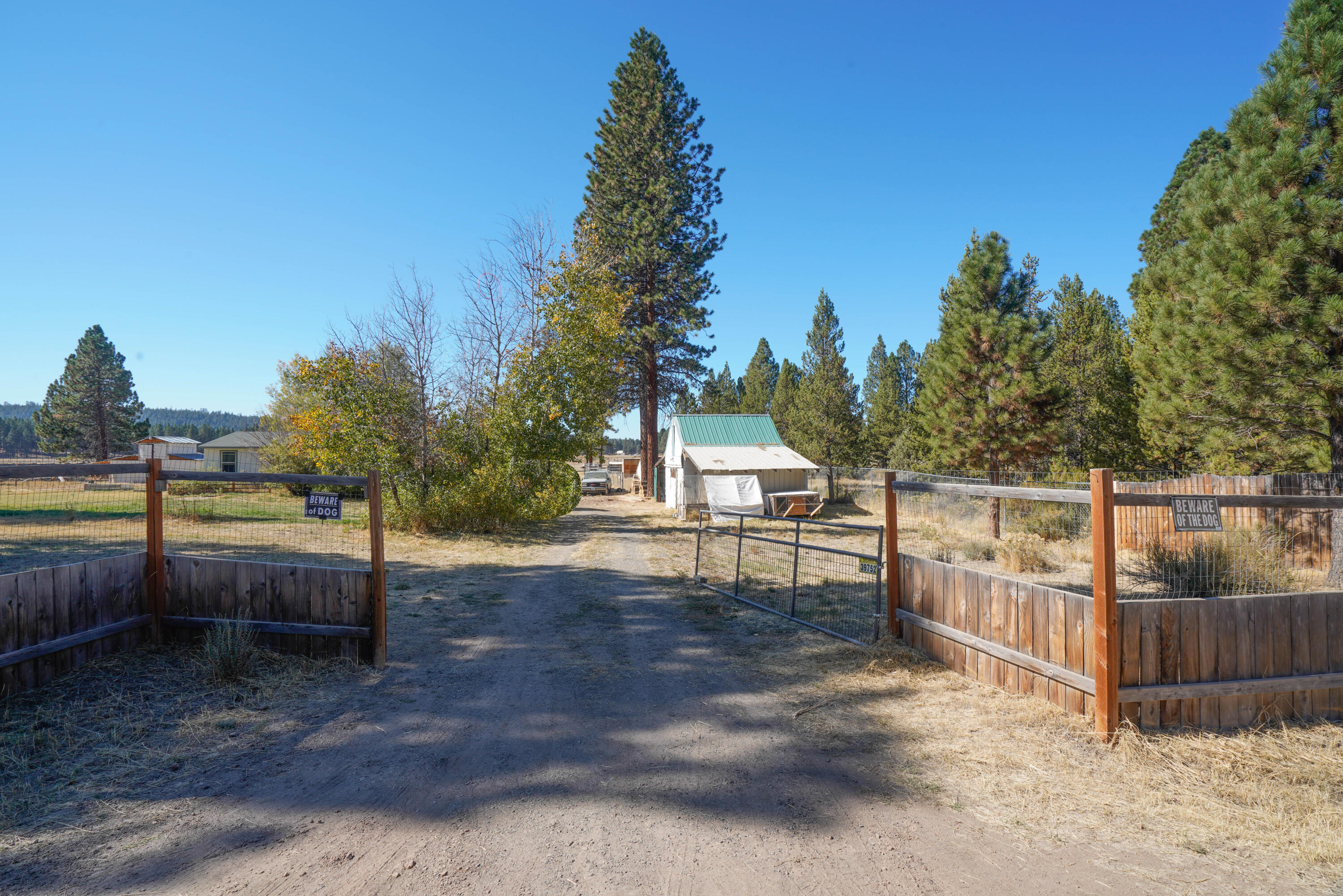39752 9 Mile Road Chiloquin, OR 97624 - Photo 5 of 34 5