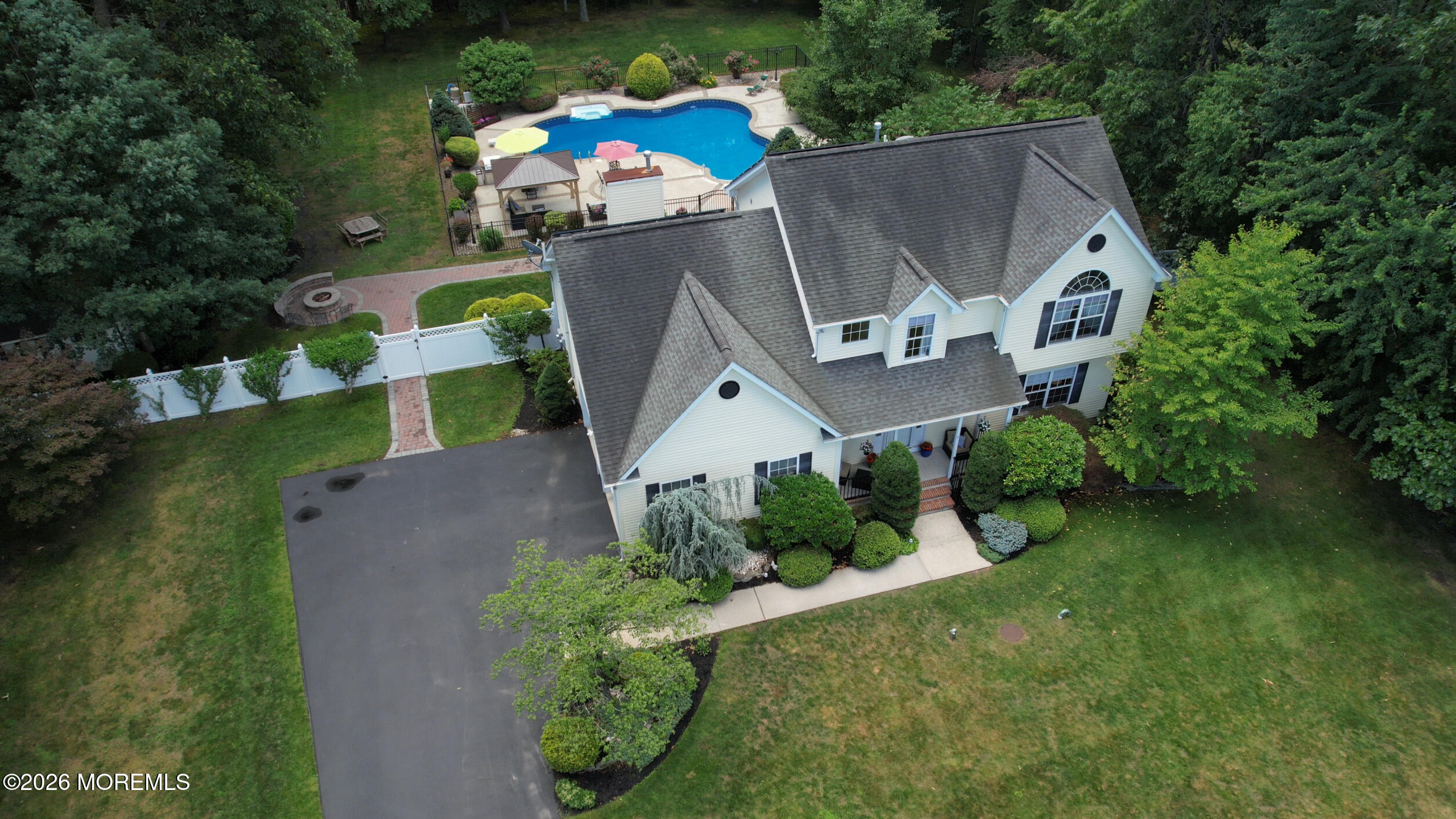 7 Kindling Way Jackson, NJ 08527 - Photo 3 of 53 DJI_0662-12