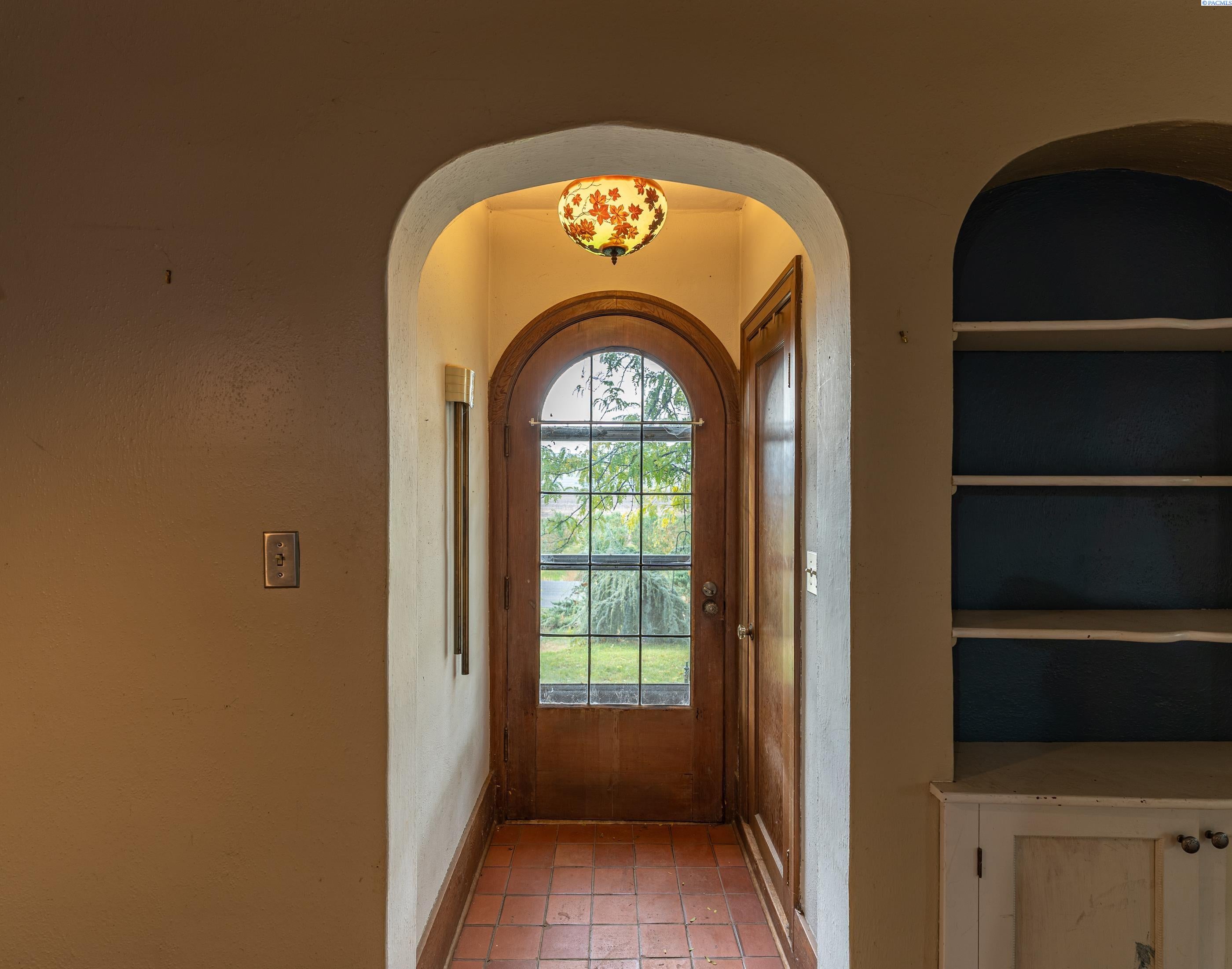 181 Mountainview Road Grandview, WA 98930 - Photo 8 of 30 Gallery Image 8