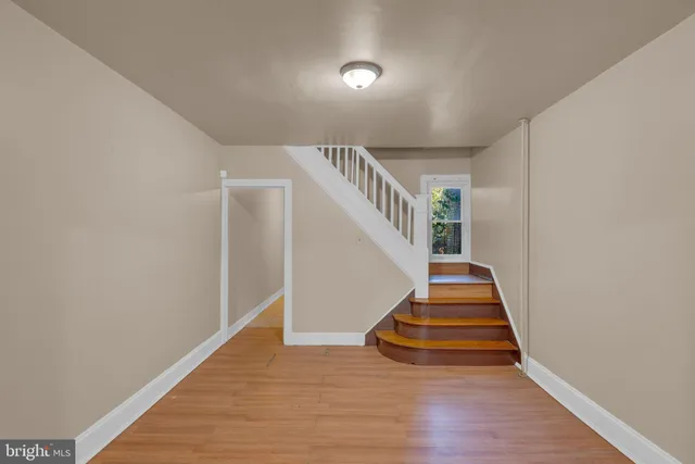 $170,000 | 410 Stuyvesant Avenue, Trenton, NJ 08618