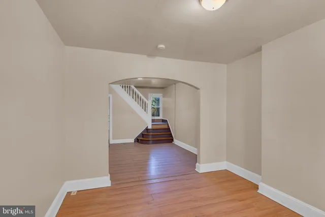 $170,000 | 410 Stuyvesant Avenue, Trenton, NJ 08618