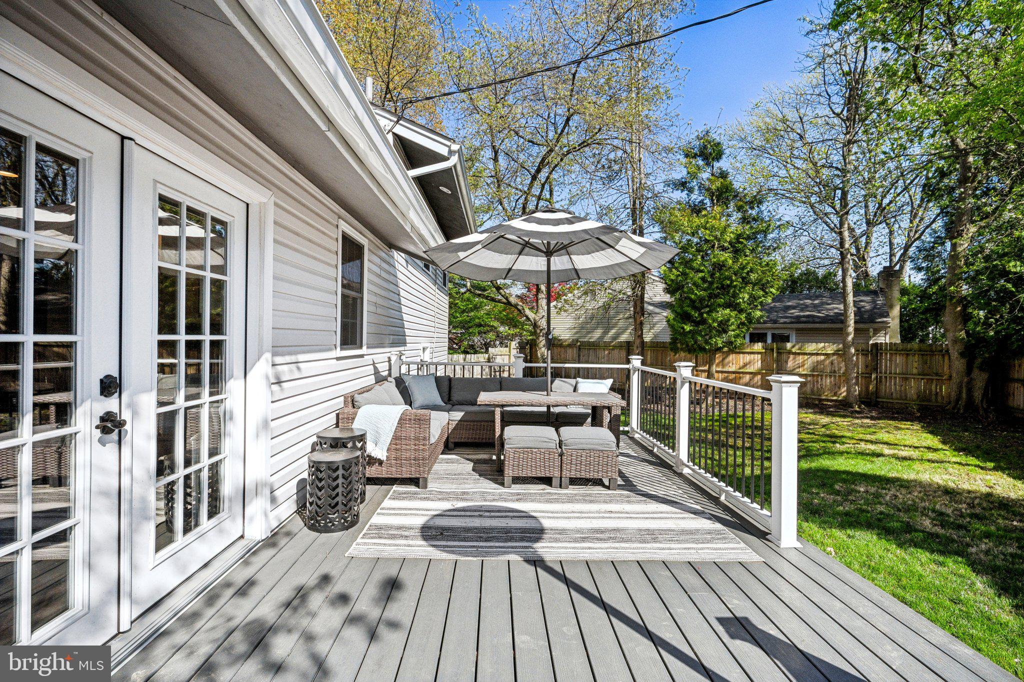 42 Cameo Road Claymont, DE 19703 - Photo 30 of 37 a view of balcony with chairs and wooden floor