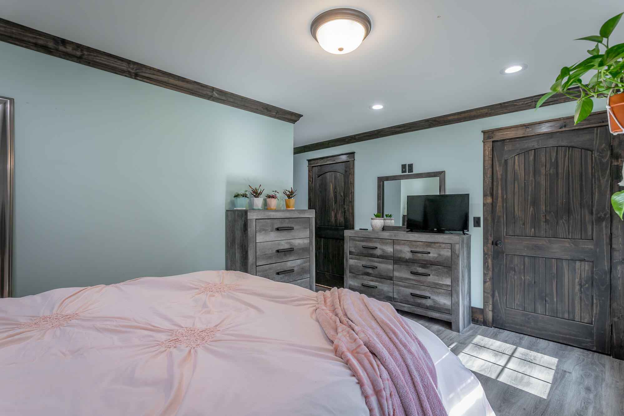 340 Potter Place Road Northwest Charleston, TN 37310 - Photo 29 of 60 Guest room