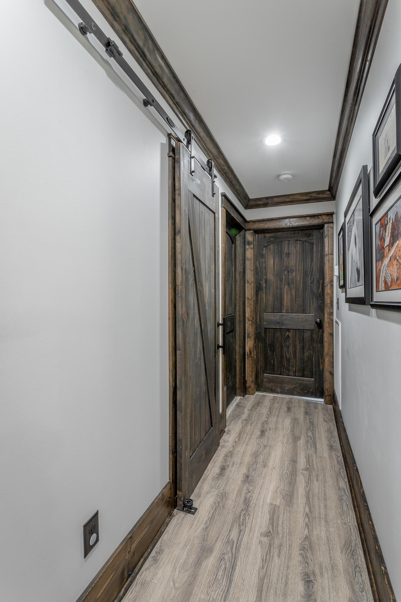 340 Potter Place Road Northwest Charleston, TN 37310 - Photo 36 of 60 Hallway