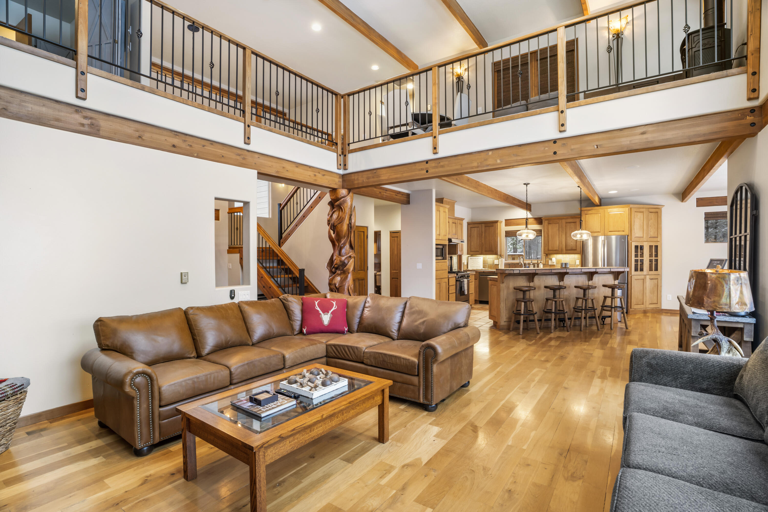 56065 Snow Goose Road Bend, OR 97707 - Photo 17 of 65 Main living area with Queen pullout and comfy down sofa that can be used as a king bed.